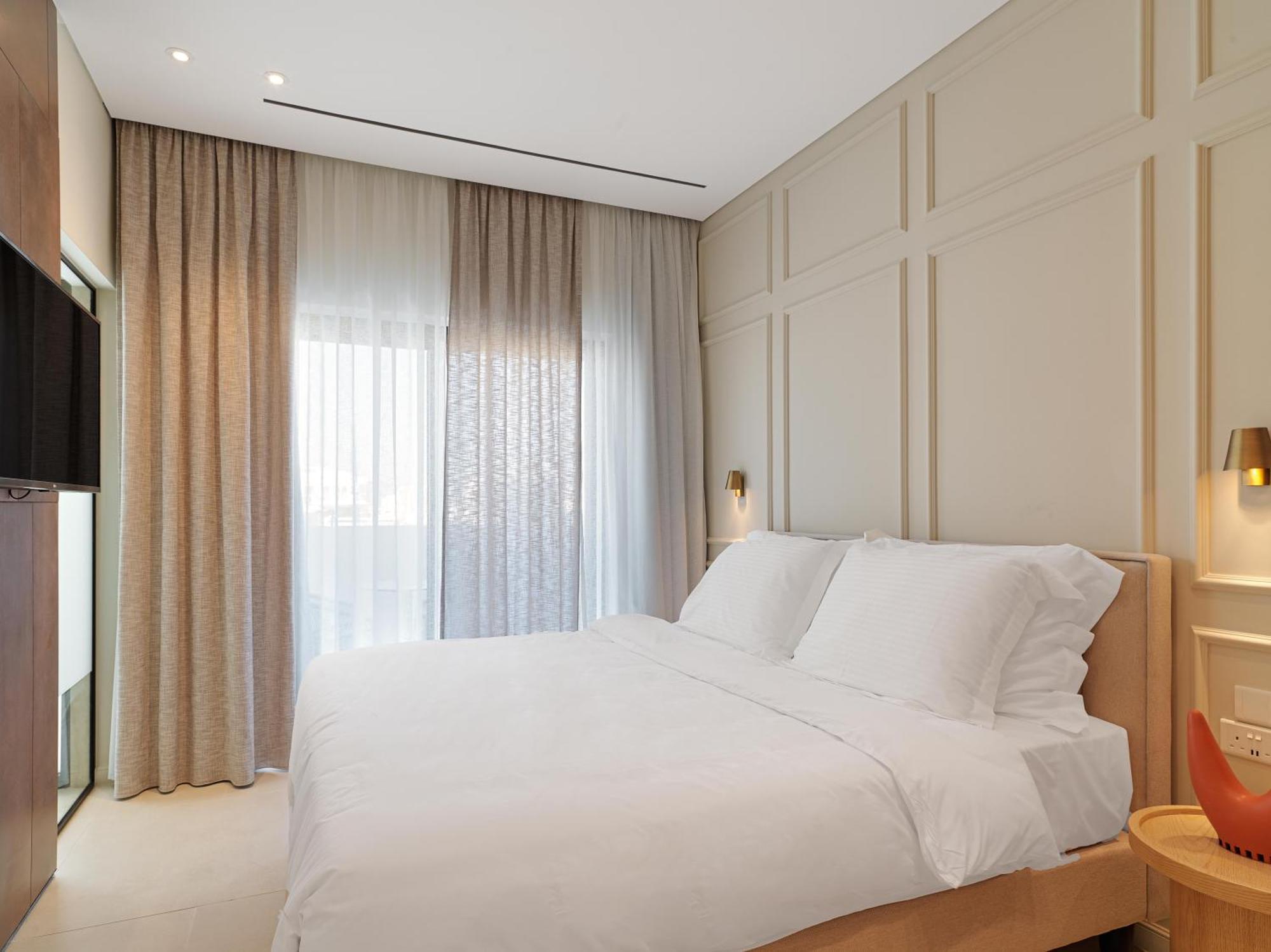 Liv Mackenzie Beach Suites Larnaca Adults Only Εξωτερικό φωτογραφία