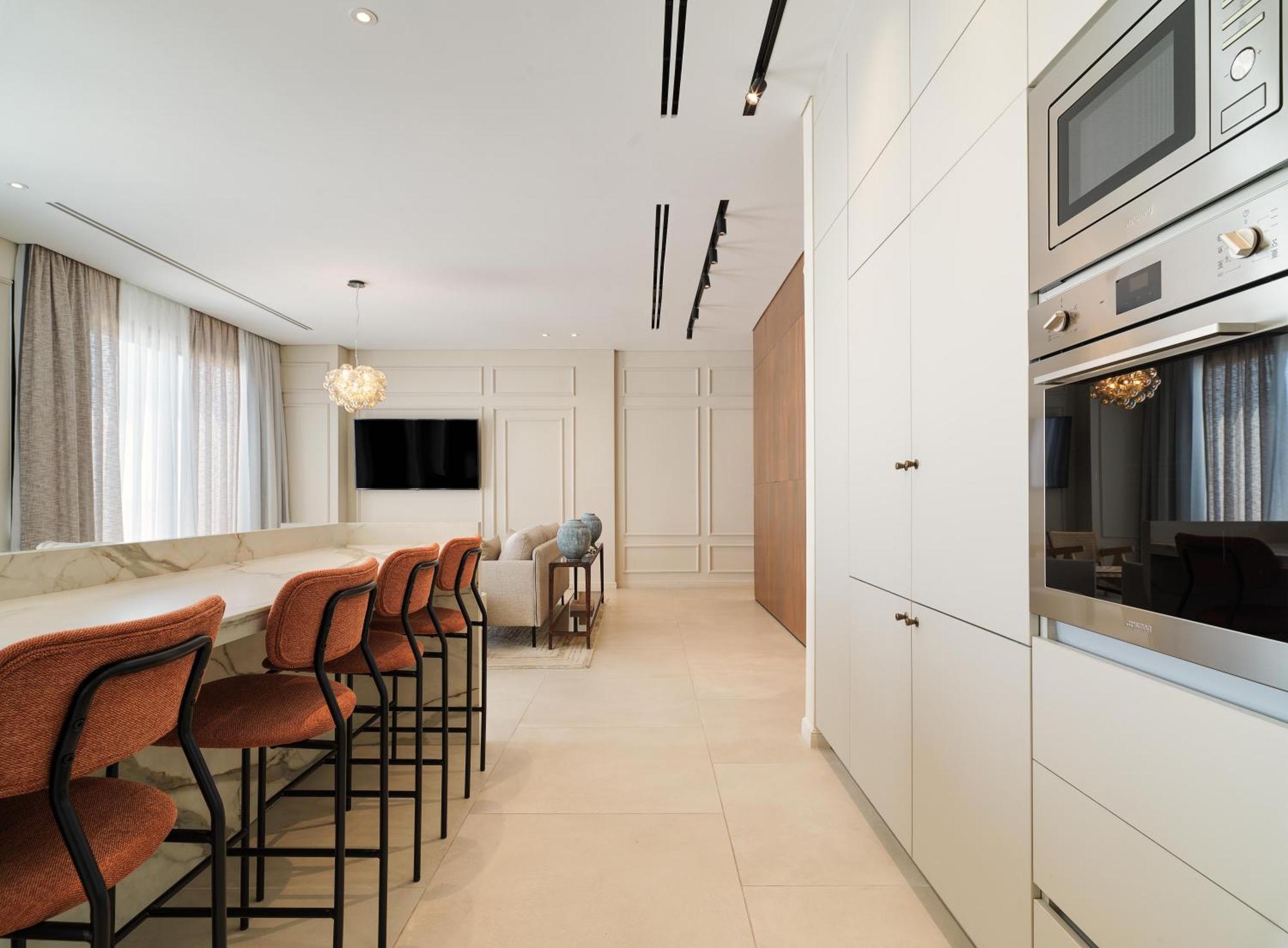 Liv Mackenzie Beach Suites Larnaca Adults Only Εξωτερικό φωτογραφία